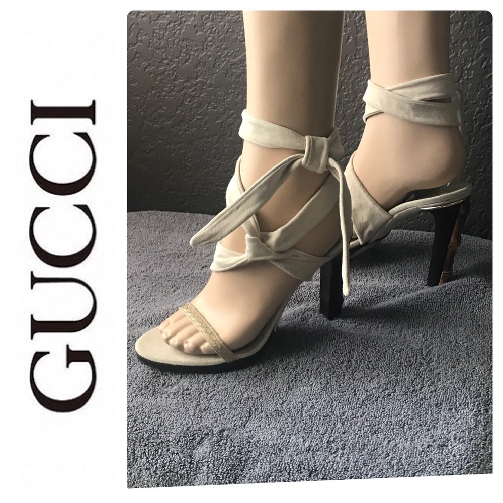 New Gucci Strappy Gladiator Sandals Nude Suede